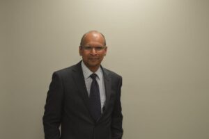 Mr Dynesh Rittoo, MBChB, FRCS, FRCS (Gen Surg), RCPathME